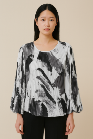 BCBGMAXAZRIA Black & White Pleated Brushstroke Top – Size L